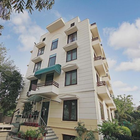 Capital O Tipsyy Near Aravali Biodiversity Park Gurgaon Eksteriør bilde